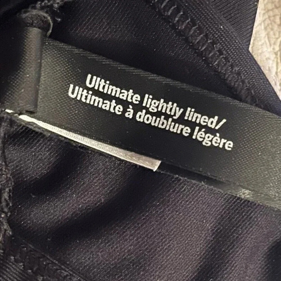 PINK Victoria's Secret Black Sports Bra with Logo Accents - Picture 9 of 9